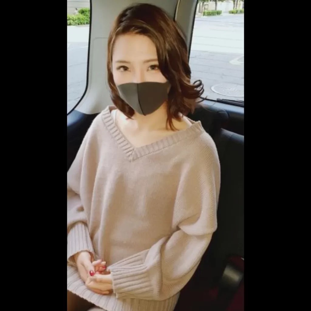 FC2 PPV 3038598【車内無許可中出し】出会い系でガチ業者とバッティングした結果…【前編】