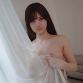 FC2 PPV 3056654 【顔晒し】8/4まで限定【無修正】雪のような白い肌で瞳がクリッと大きく綺麗な抱き心地抜群のキュート娘です！生中出し！！