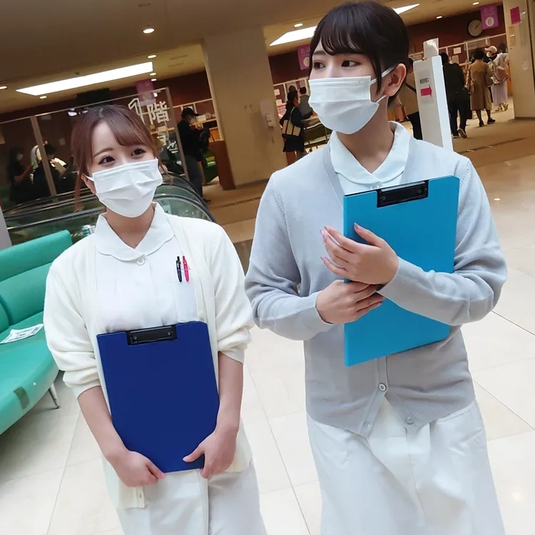 FC2 PPV 3076251 ≪大学病院勤務ナース≫白衣姿の院内フェラ。手厚い看護乱交。