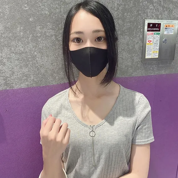 FC2 PPV 3113633 ランニングが趣味の恥ずかしがり屋な色白長身スレンダー娘を自分好みに仕立て上げる。