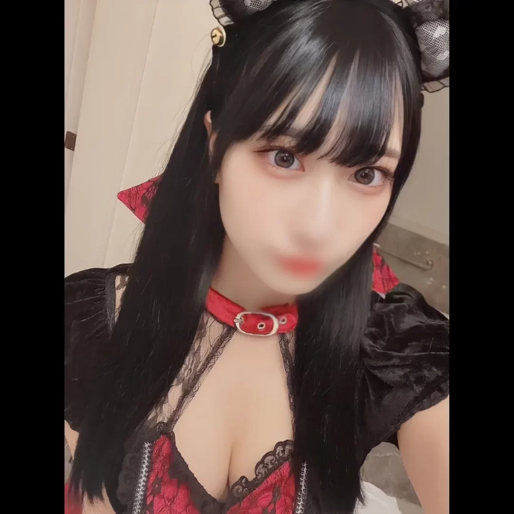 FC2 PPV 3116779 【再販ございません】先着20名様25000→13000！18歳黒髪美小女しおりちゃんと初水族館デート！Gカップへと成長した身体に大量生中出し！人生初顔射！2作品分の超大作！【私服解禁】【初コスプレ】