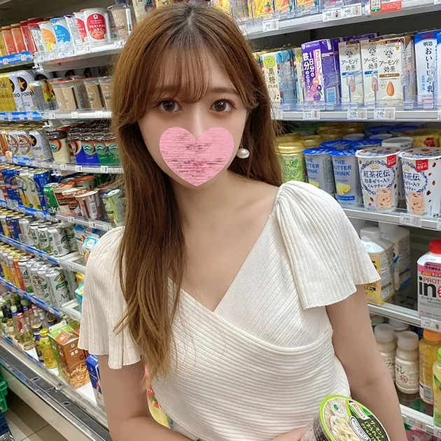 FC2 PPV 3120944 11/7まで4480→3480【乱交/顔晒し/４作品合計120分】秘密を守れない口軽キャバ嬢にお仕置き連続中出し。 白い身体に濃厚精子をぶっかけてきた。 「男尊女卑」