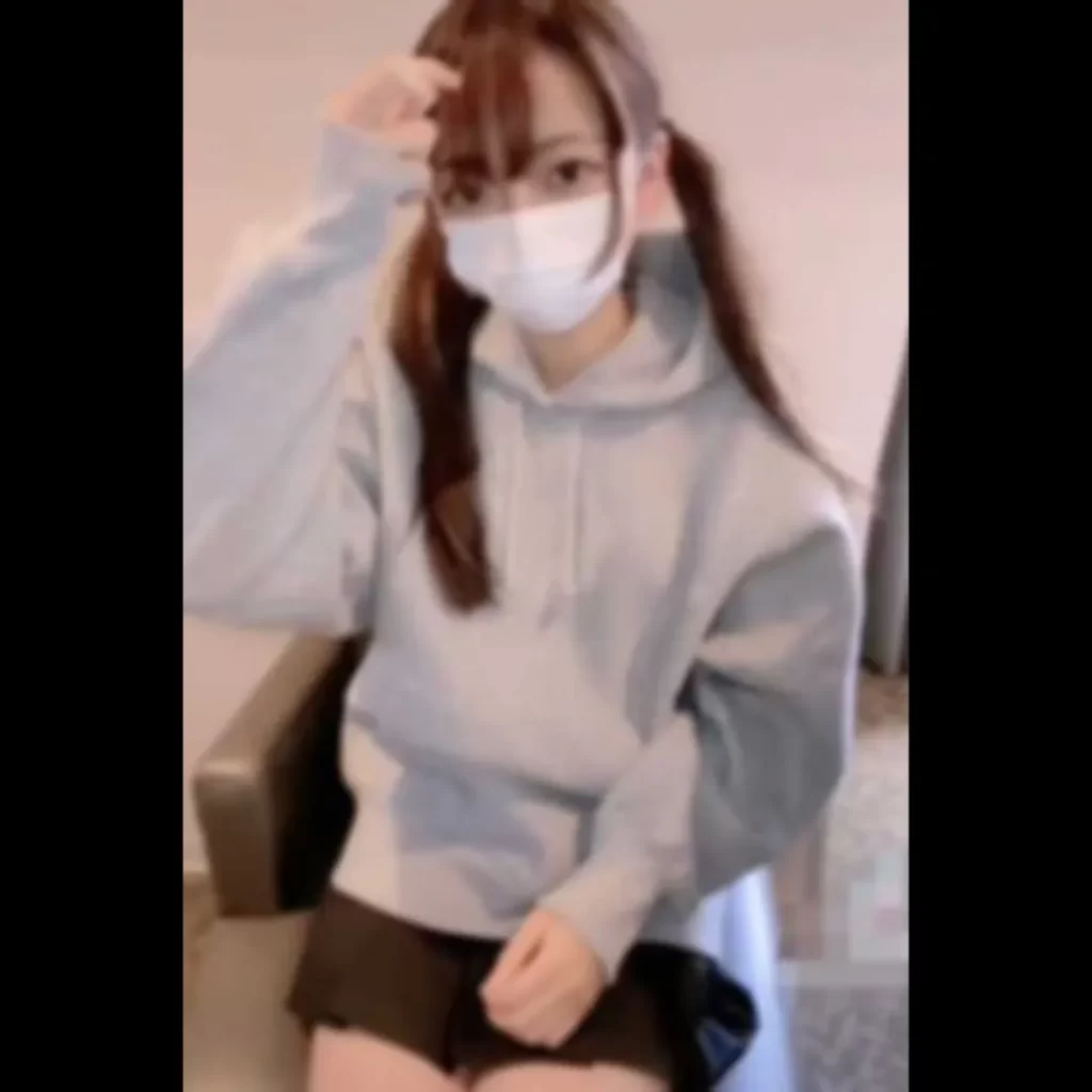 FC2 PPV 3125416 ｢#61｣地方の素朴な芋娘。経験は1年前に1人だけ、性の知識がほぼ無い子を好き勝手に犯して剛毛まんこ中出し♡背徳感♡